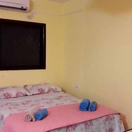Lesanel - Guest House Арад Екстериор снимка