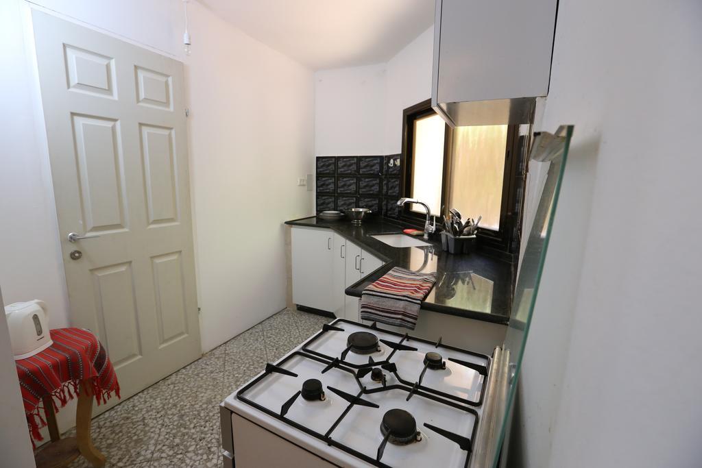 Lesanel - Guest House Арад Екстериор снимка