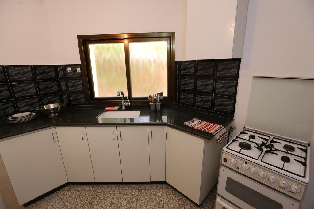 Lesanel - Guest House Арад Екстериор снимка