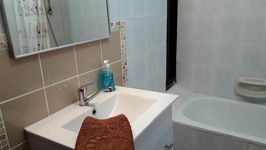 Lesanel - Guest House Арад Екстериор снимка
